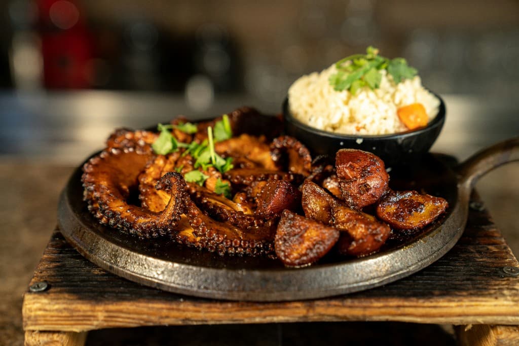 Azure Coast Grill homepage